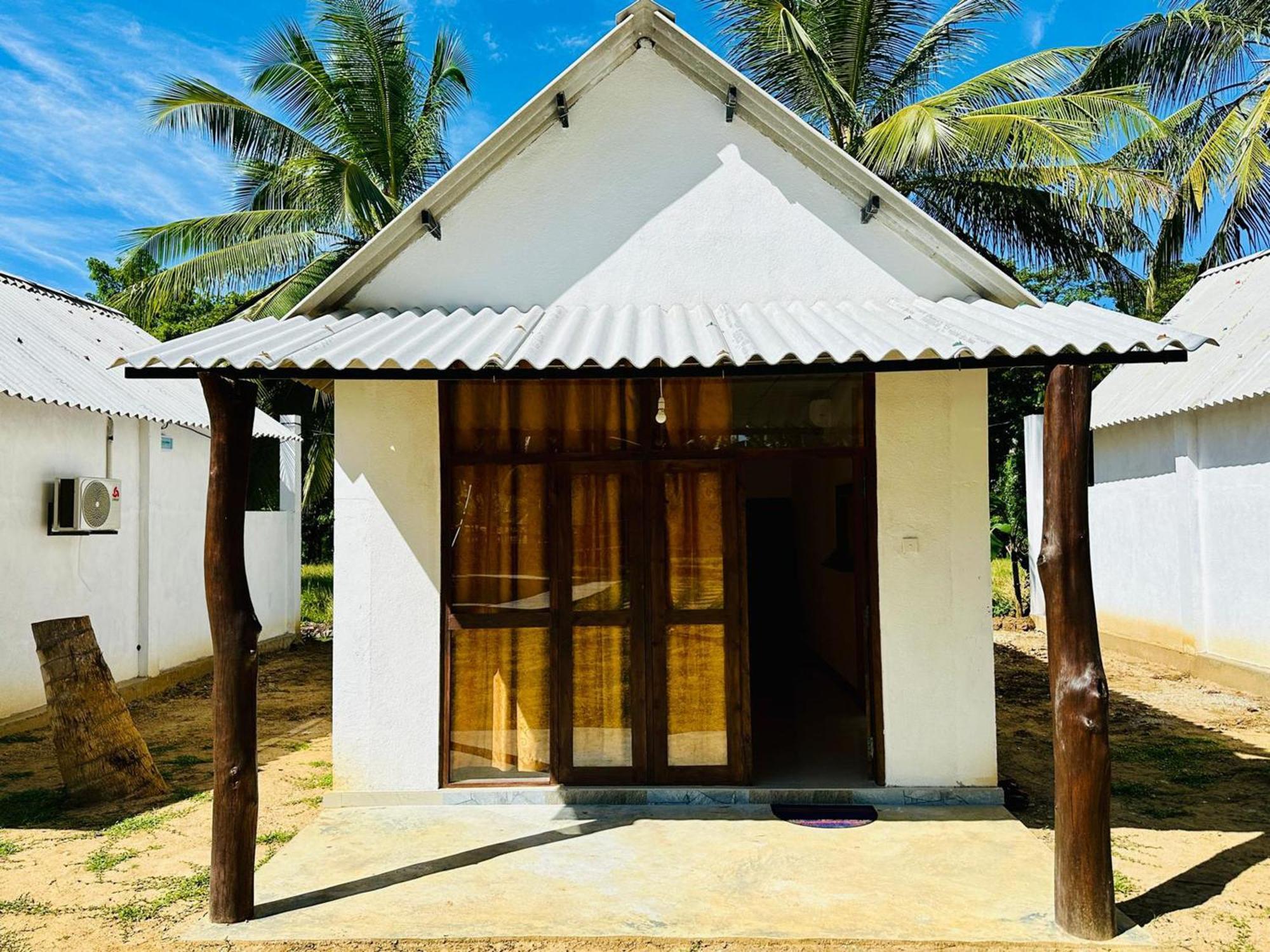 Eagle Safari Cottage Udawalawe Exterior photo